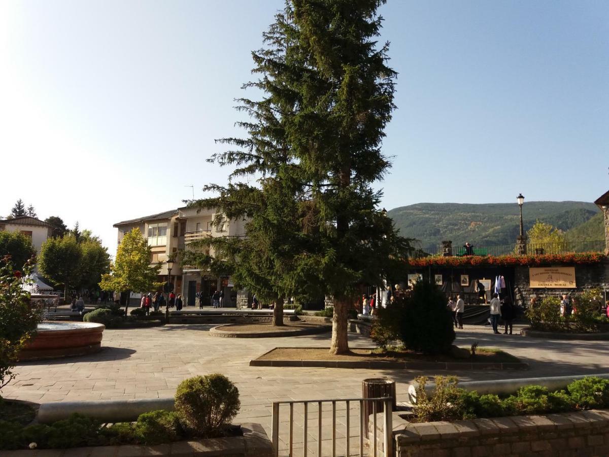 Tena Biescas Tourist Home Zewnętrze zdjęcie